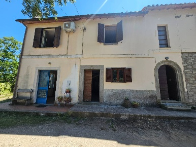 Foto Appartamento in Strada Palanzana, Viterbo di 150 m² con 6 locali