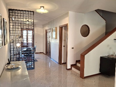 Foto Villa a schiera in Via Valle Brusa, Ferrara Comacchio di 195 m²