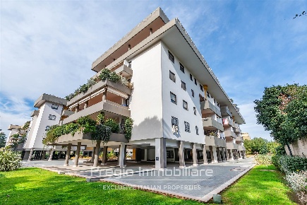 Foto Appartamento in Via Divisione Paracadutisti Folgore, Bari Poggiofranco