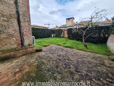 Foto Appartamento in Pian Dei Mantellini, Siena San Marco - Tufi di 100 m²