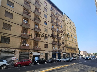 Foto Appartamento in Via Ottone Bacaredda, Cagliari Villanova di 164 m²