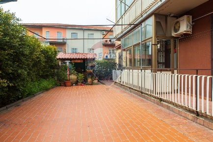 Foto Appartamento in Via Barriera, Catania in vendita