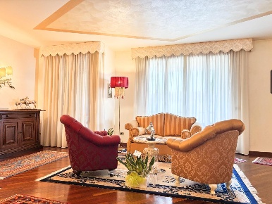 Foto Appartamento a Empoli Ospedale - Santa Maria di 126 m² con 5 locali