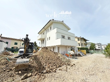 Foto Villa a schiera a Campi Bisenzio Sant'Angelo, Vingone di 75 m²