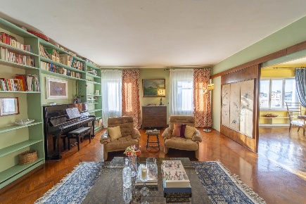 Foto Appartamento a Firenze Mazzini - Oberdan di 265 m² con 10 locali