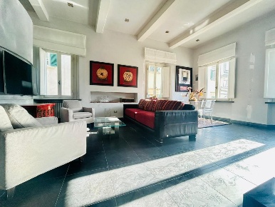 Foto Appartamento a Empoli Centro Storico di 110 m² con 5 locali in vendita