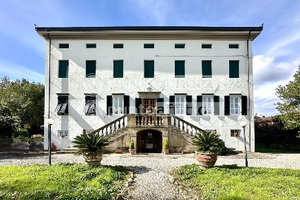 Foto Villa a Capannori in vendita