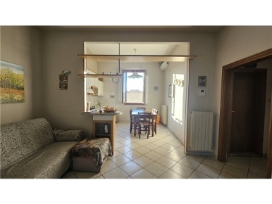 Foto Villa unifamiliare in VIA T DA CAMAINO, Empoli San Rocco - Lungarno