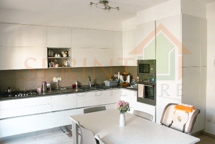 Foto Appartamento a Monopoli di 100 m² con 4 locali in vendita