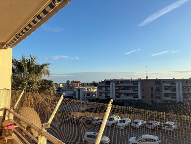 Foto Appartamento in Via Rosario Livatino 12, Nettuno di 90 m² con 5 locali