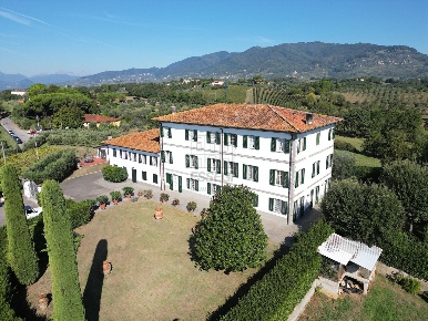 Foto Villa unifamiliare in Via dei Pieroni, Capannori Gragnano - Lappato