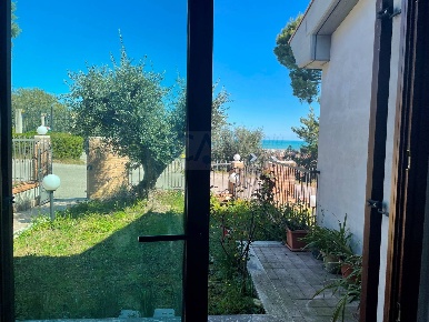 Foto Villa a schiera in Vi Santa Lucia, San Benedetto del Tronto di 170 m²