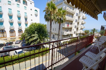 Foto Appartamento in Via G. Spontini, San Benedetto del Tronto di 95 m²