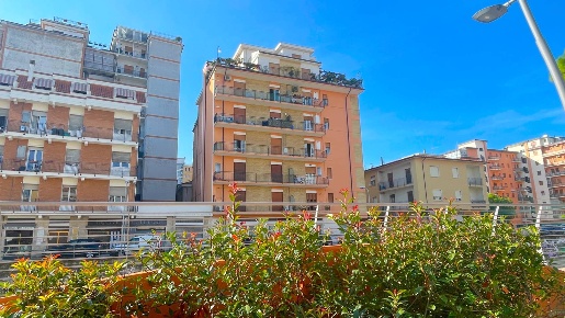 Foto Appartamento in Via Montello, San Benedetto del Tronto di 100 m²