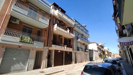 Foto Appartamento in BRINDISI, San Severo di 126 m² con 6 locali in vendita