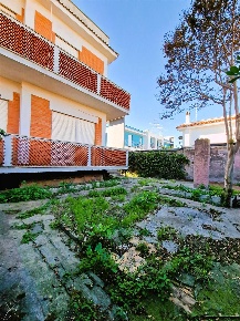 Foto Villa in Via della Sialia 7, Ardea in vendita