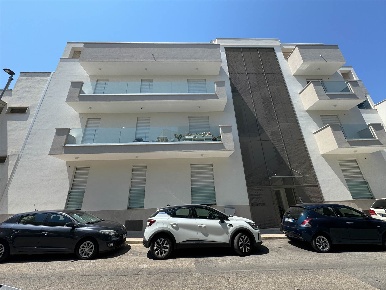 Foto Appartamento a Monopoli Centro di 168 m² con 2 locali in vendita