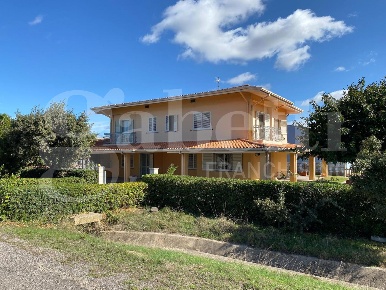 Foto Villa in Via PARIGI 91, Oristano in vendita