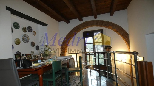 Foto Villa bifamiliare a Cesena Centro Storico di 150 m² con 7 locali