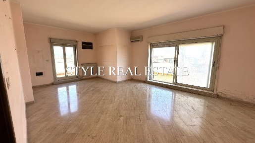 Foto Appartamento in VIALE TERACATI, Siracusa di 150 m² con 4 locali