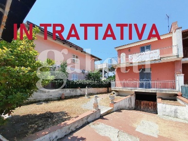 Foto Villa bifamiliare in Via RIPUARIA 149, Giugliano in Campania Varcaturo