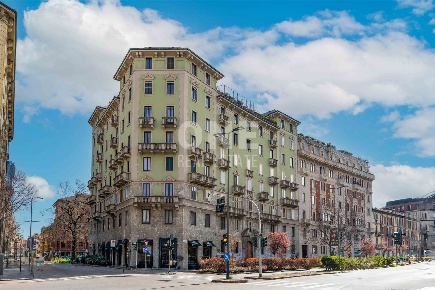 Foto Appartamento in Viale Regina Margherita 30, Milano in vendita
