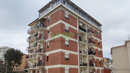 Foto Appartamento a Chieti Chieti Città di 90 m² con 3 locali in vendita