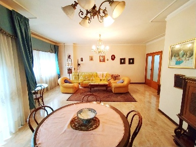 Foto Appartamento in Via Cona, Teramo in vendita