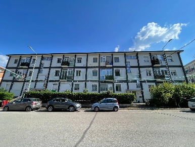 Foto Appartamento in Via Fiorentino, Avellino di 75 m² con 3 locali