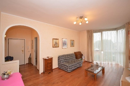 Foto Appartamento in Via Valle Antrona  8, Milano in vendita