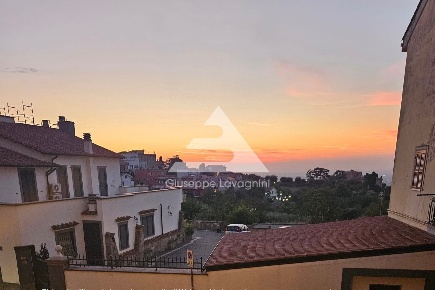 Foto Appartamento in via Cesare Colizza, Marino Centro di 72 m² in vendita