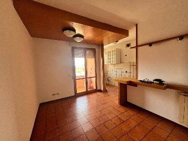 Foto Appartamento in via pergolesi, Cascina di 110 m² con 5 locali