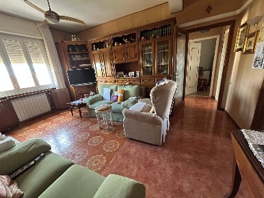 Foto Appartamento in via giovanni pascoli, Cascina in vendita