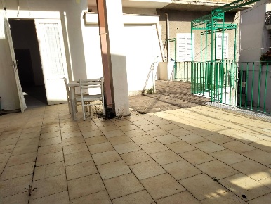 Foto Appartamento a Pomigliano d'Arco di 280 m² con 6 locali in vendita
