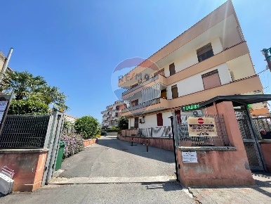 Foto Appartamento in Via Cicalesi, Nocera Inferiore di 70 m² con 4 locali