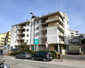 Foto Appartamento in Circonvallazione istoniense, Vasto di 110 m²