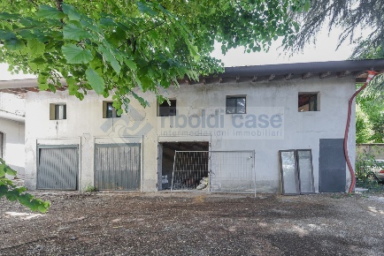 Foto Casa indipendente a Seregno Consonno - Bivio di 200 m² con 3 locali
