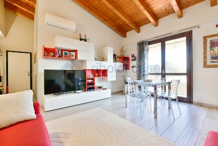 Foto Appartamento in VIA FOGAZZARO, Seregno San Rocco - Sanzio di 90 m²