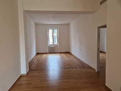 Foto Appartamento in Piazza Santa Maria Beltrade, Milano Duomo di 210 m²