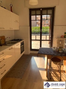 Foto Appartamento in VIA FIRENZE, Seregno Santa Valeria di 100 m²