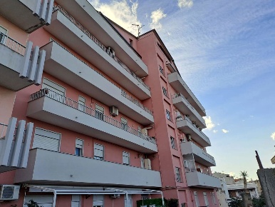 Foto Appartamento in Via CAIROLI 109B, Barcellona Pozzo di Gotto Centro