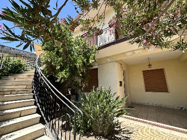 Foto Appartamento in Via SPINESANTE 128, Barcellona Pozzo di Gotto Centro