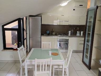 Foto Appartamento in Via LIBERATI 11, Avezzano Centro di 60 m² con 3 locali