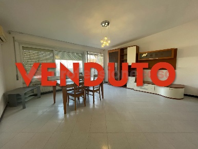 Foto Appartamento in Via TRAIANO 19, Terracina Centro di 100 m² in vendita