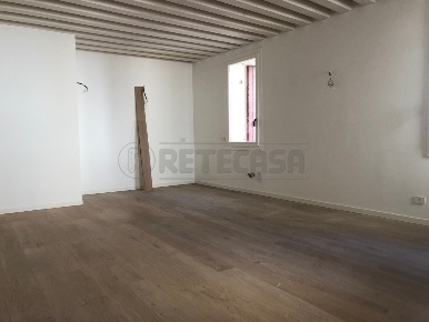 Foto Appartamento a Bassano del Grappa in vendita