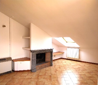 Foto Appartamento a Ancona Centro Storico di 70 m² con 2 locali in vendita