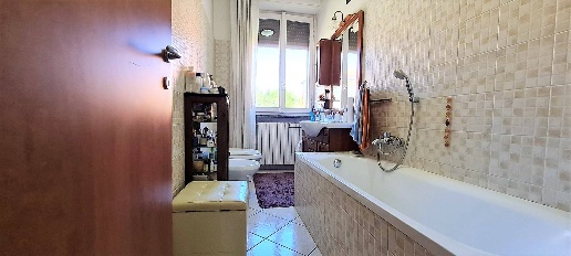 Foto Appartamento a Desio di 100 m² con 3 locali in vendita