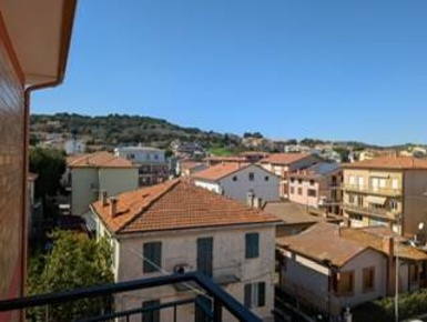 Foto Appartamento a Civitanova Marche di 80 m² con 3 locali in vendita