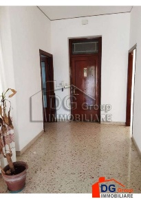 Foto Appartamento in PIAZZA DELLA REPUBBLICA, Alcamo Centro di 95 m²
