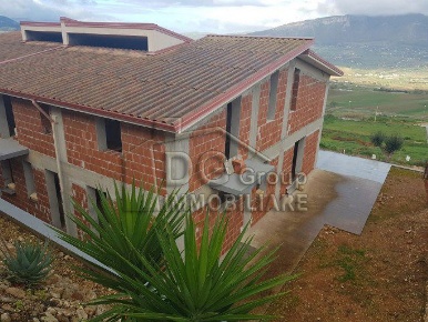 Foto Appartamento in via kennedy, Alcamo Contrada Sant'Anna di 700 m²